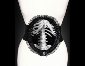 Skeleton Cameo Cinch Belt